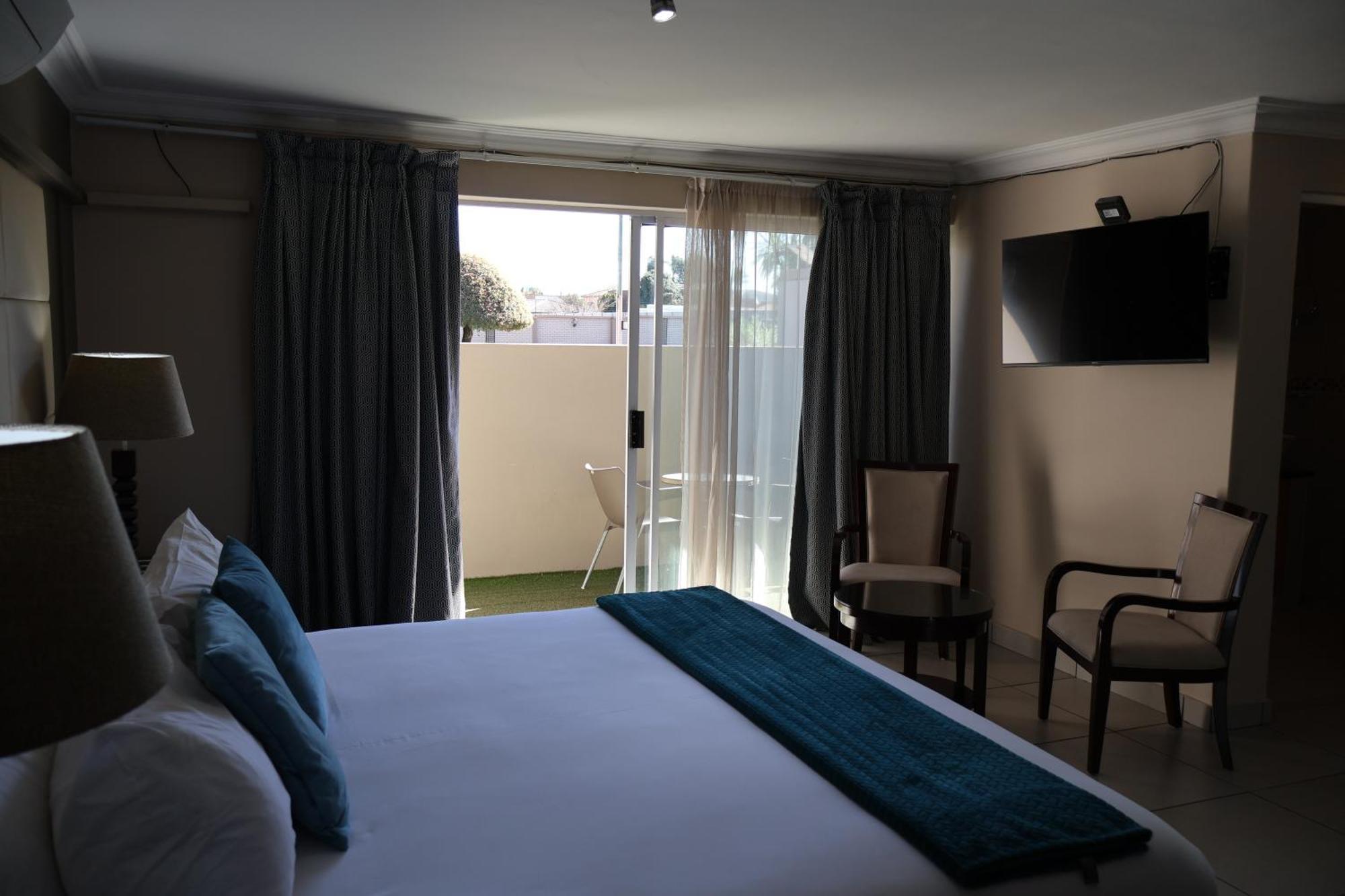 Airport Gardens Boutique Hotel Boksburg Luaran gambar
