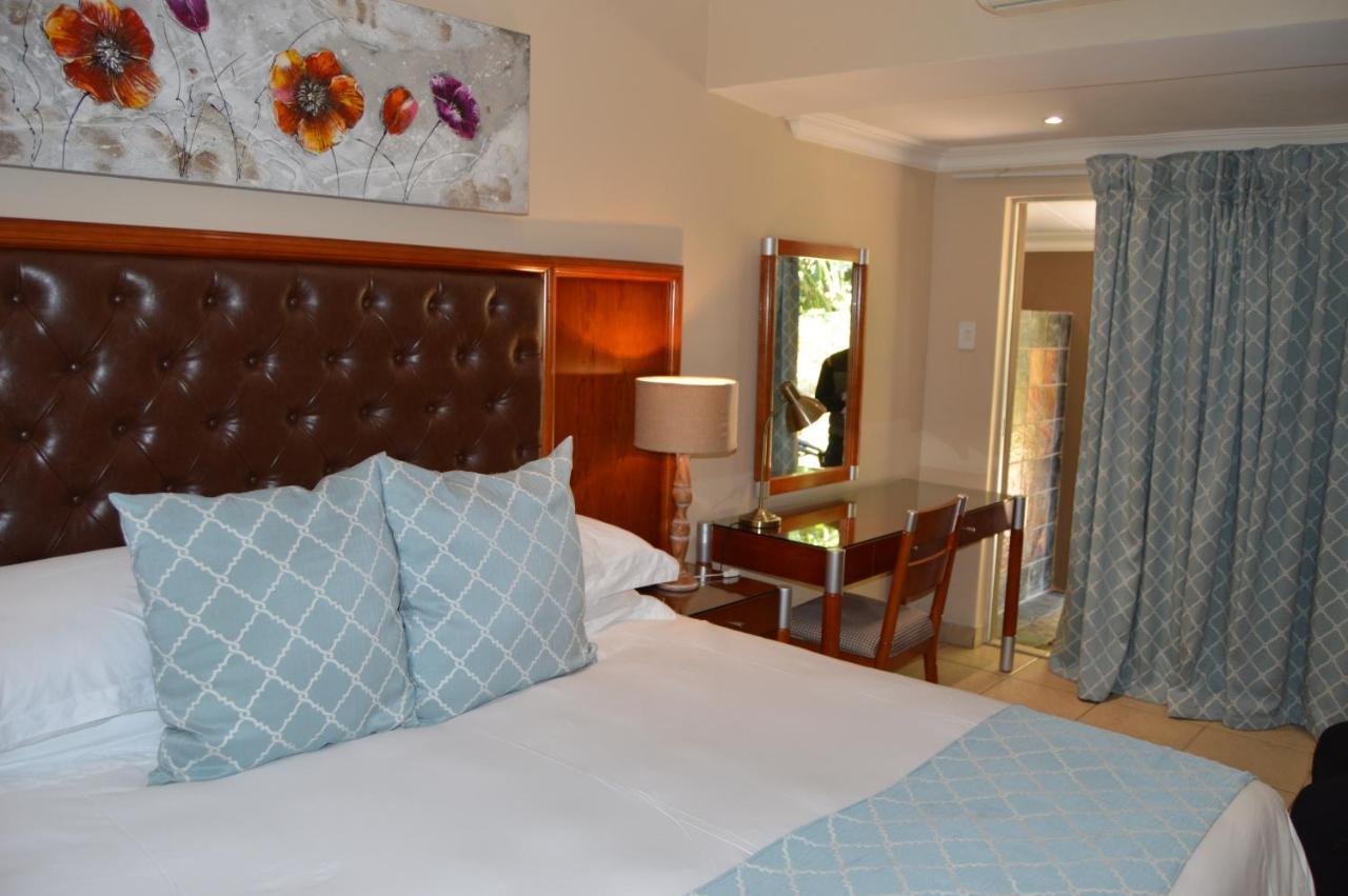 Airport Gardens Boutique Hotel Boksburg Luaran gambar