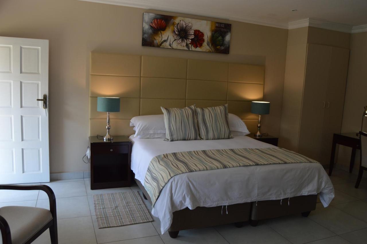 Airport Gardens Boutique Hotel Boksburg Luaran gambar