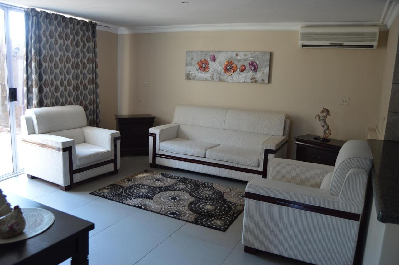 Airport Gardens Boutique Hotel Boksburg Luaran gambar